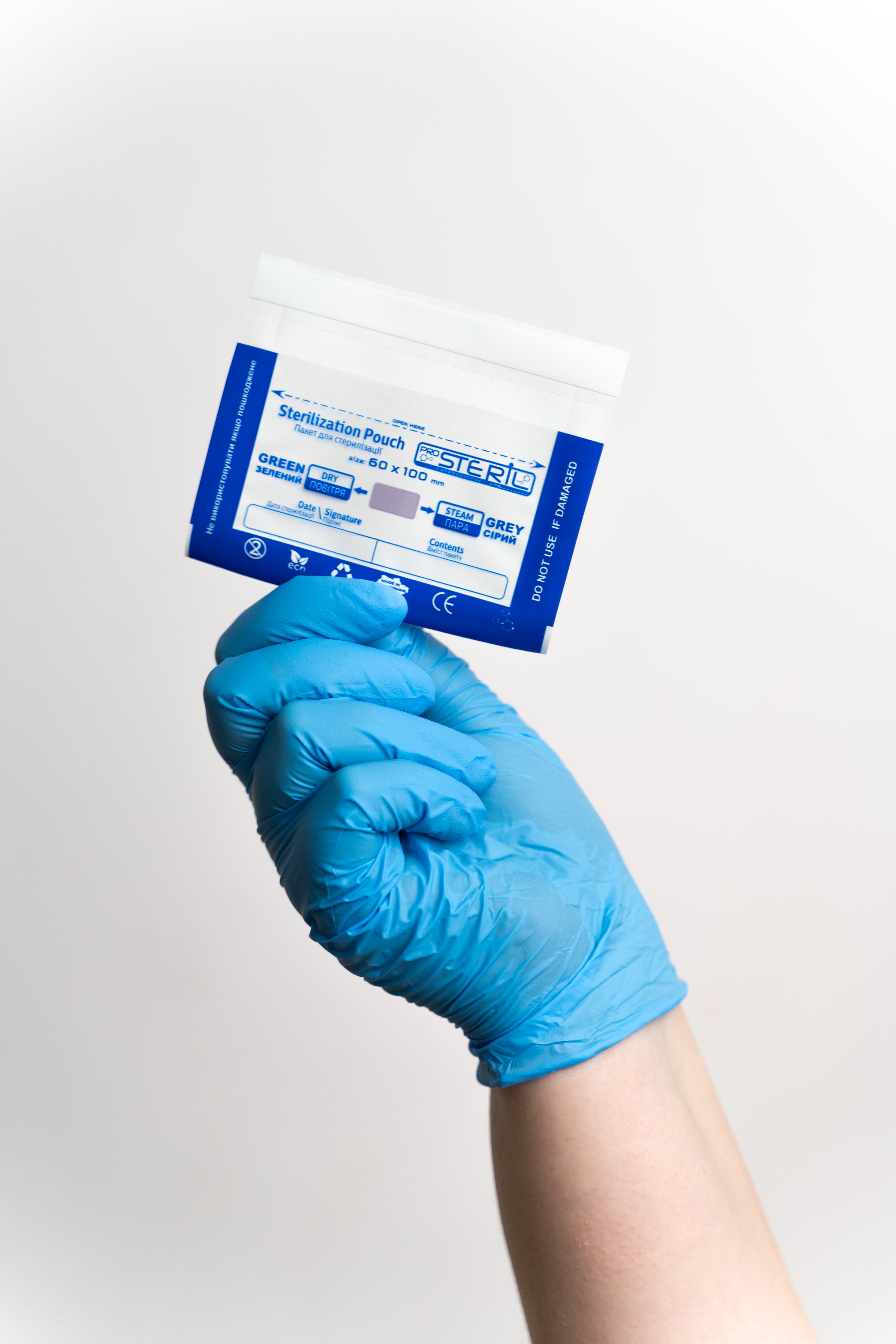 Sacs de stérilisation ProSteril pour stérilisation à l'air chaud et en autoclave, 60 x 100 mm, CPW, transparents avec indicateur, 100 pièces.