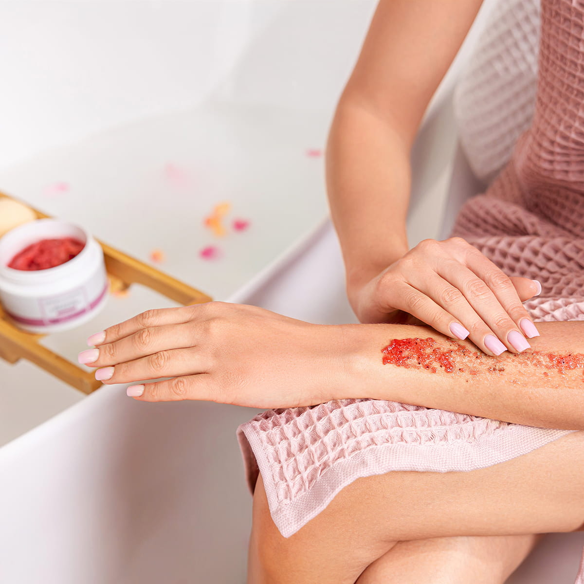 PHARM FOOT Sugar & Salt Exfoliating Scrub with Urea and Goji BERRIES DERMA SCRAPER 200g