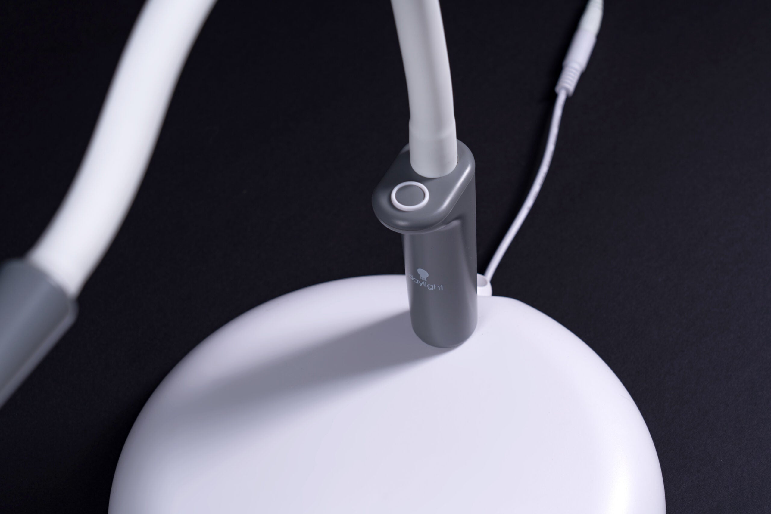Lampe LED de table et de sol Daylight - avec loupe [Magnificent Pro]