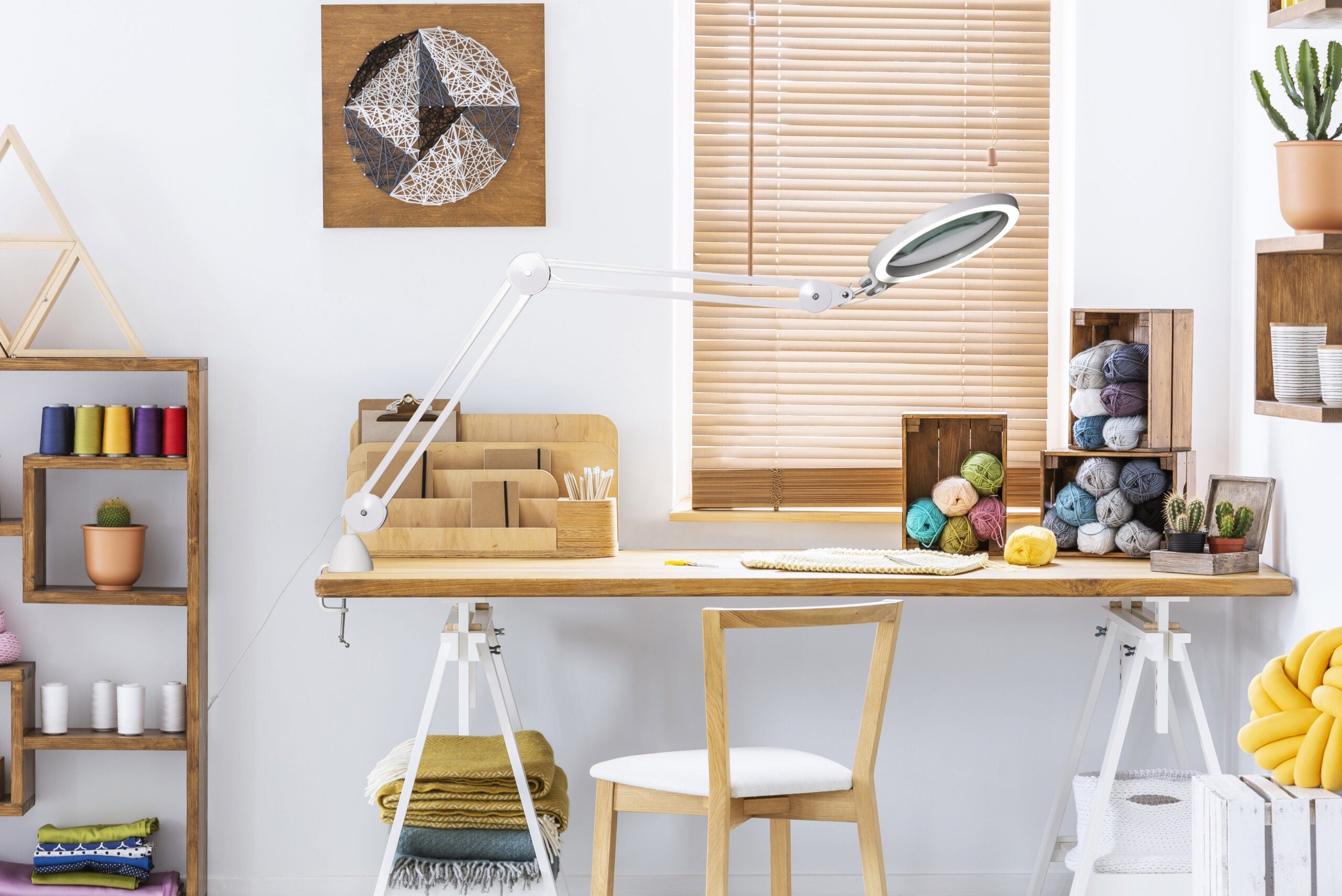 Lampe LED Daylight - avec loupe et support [MAG Lamp XL]