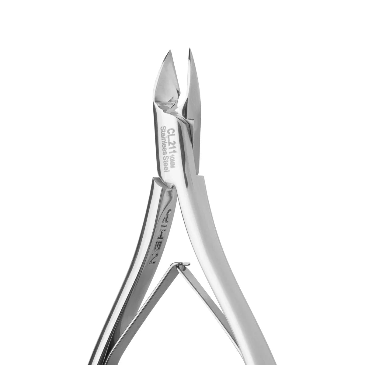Pince à cuticules NGHIA CL.205 5 mm