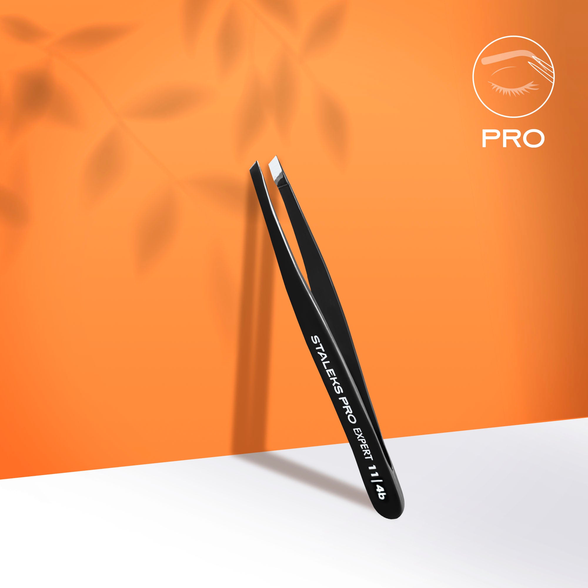 STALEKS Pince à sourcils EXPERT Noir [TE-11/4B]