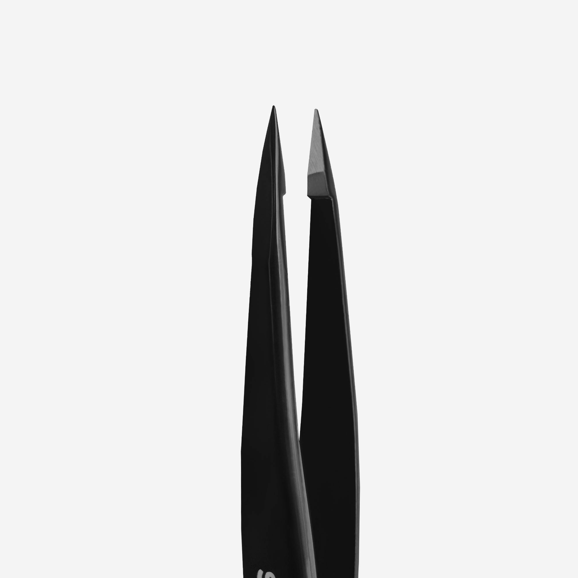 STALEKS Pince à sourcils EXPERT Noir [TE-11/5B]