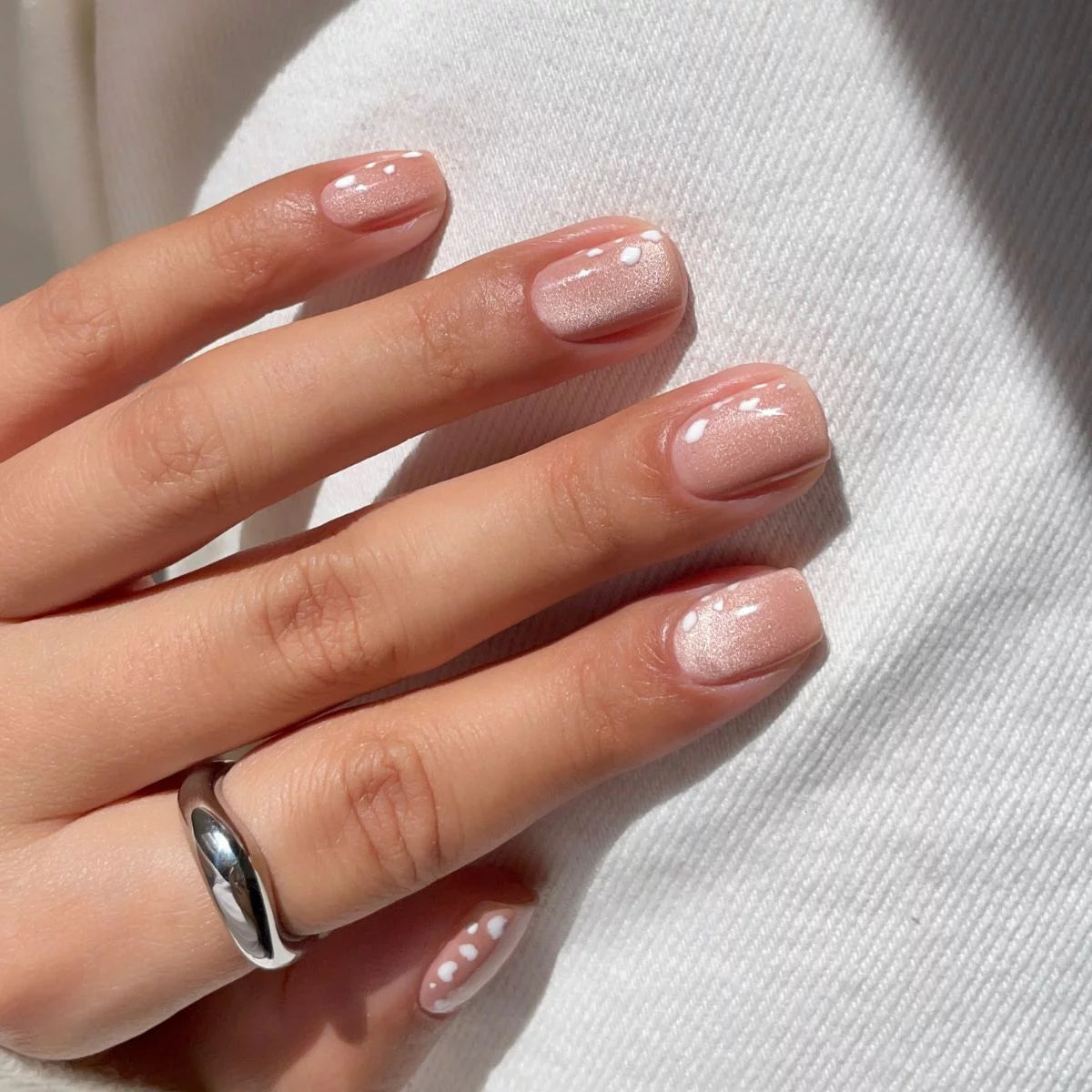 733 Vernis gel UV Semilac « Creamy Praline Gloss » 7 ml